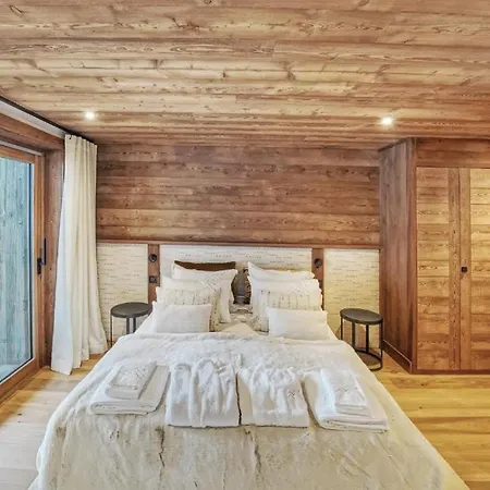 Luxury Chalet With Indoor Pool And Sauna