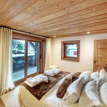 Luxury Chalet With Indoor Pool And Sauna Megeve