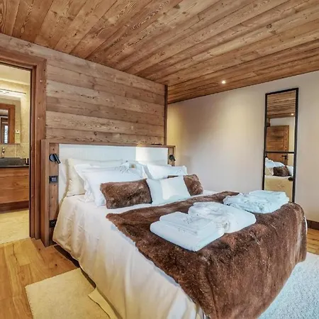 Luxury Chalet With Indoor Pool And Sauna